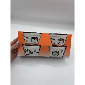 Hello Kitty Ramekins Halloween Set Of 4 NWT Bats Ghosts‎